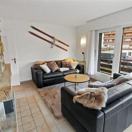 Au Coeur De - 6 Pers - Balcon 南达