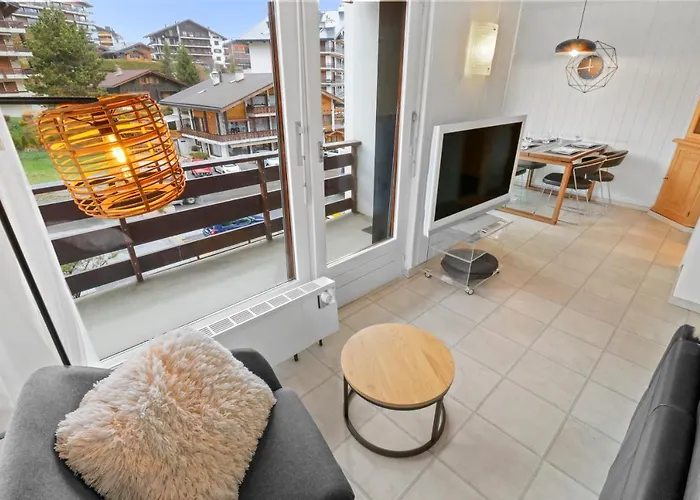 Au Coeur De - 6 Pers - Balcon * نينداز